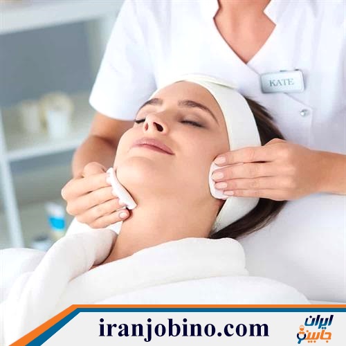 کلینیک پاکسازی پوست و فیشال (فیشیال) در خزانه بخارایی تهران