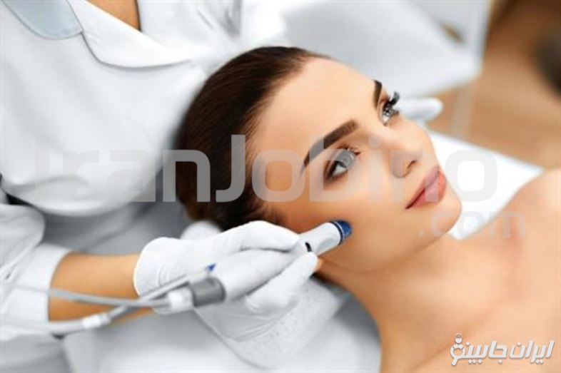 ویژگی های بهترین متخصص پوست و مو