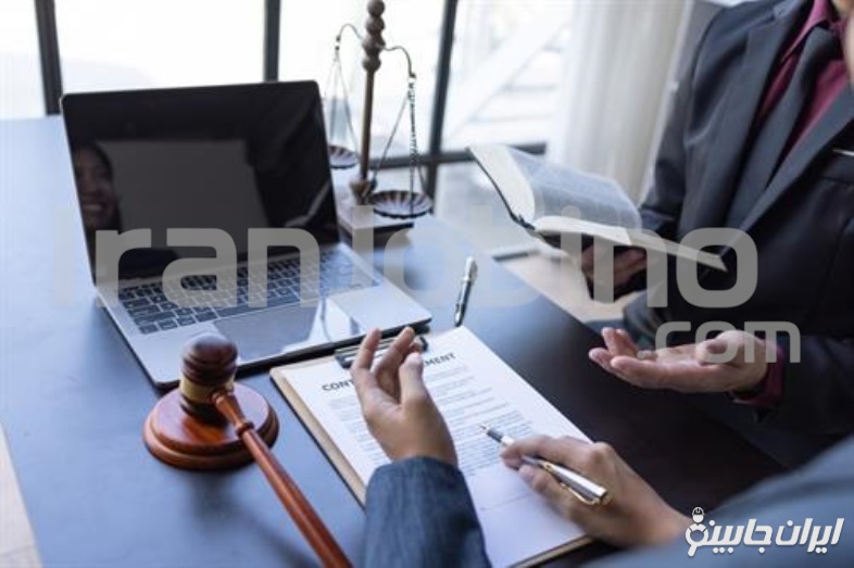 مزایای مراجعه به وکیل تخلیه ملک