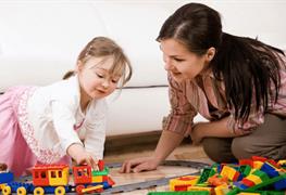 نمایش توضیحات ‌بازی درمانی
