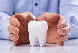 ارائه خدمات دندانپزشکی تحت پوشش بیمه