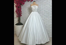 نمایش توضیحات دوره خیاطی لباس شب و عروس 