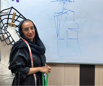 عکس هایی از مدرس آموزشگاه خانم ضرابی