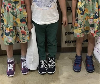 کفش طبی بچگانه